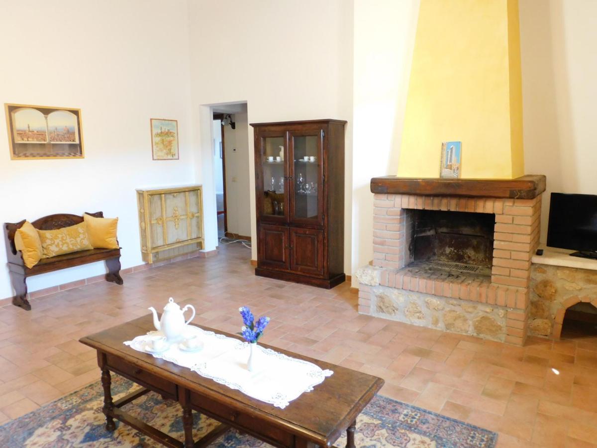 Casa Vacanze Senesi San Gimignano Buitenkant foto
